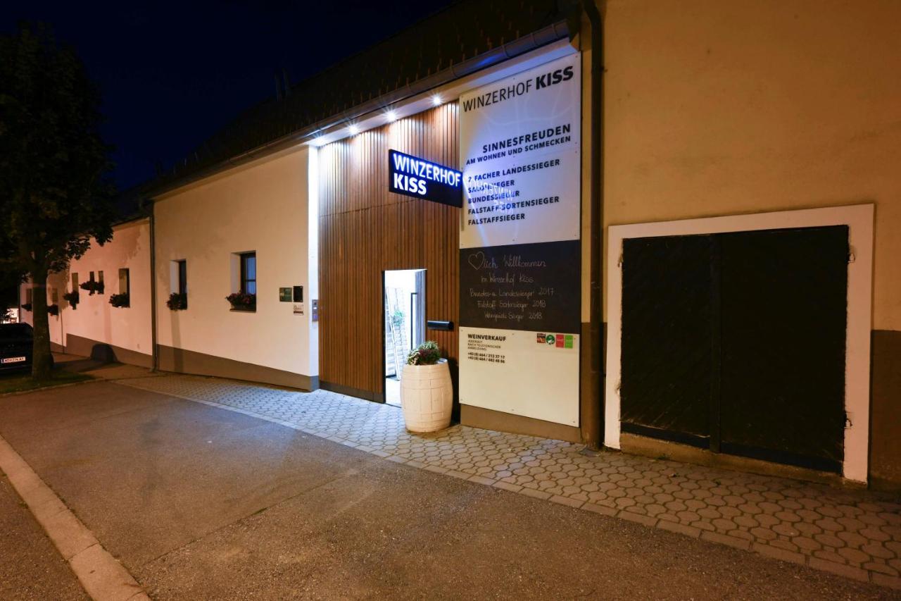 Winzerhof Kiss Otel Jois Dış mekan fotoğraf